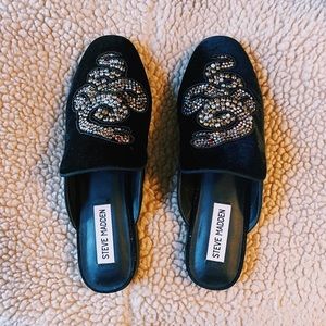 Steve Madden Embroidered Velvet Mules (6.5)